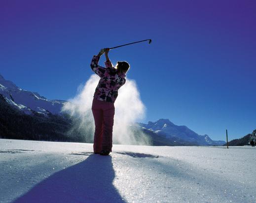 winter golf backswing